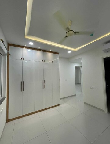 3 BHK Apartment For Rent in Jayabheri The Nirvana, Gopanpally
