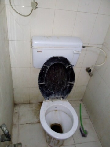 Attached Bathroom in 1 BHK Apartment at Jasola – for Rent