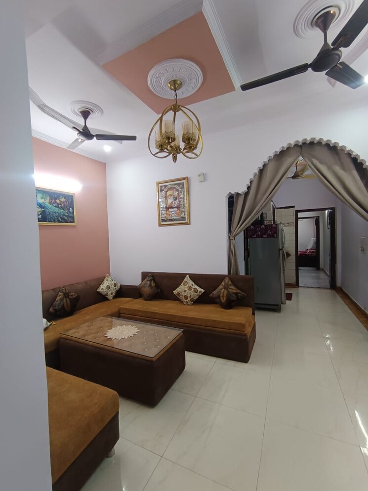 Living Room, navbharat-apartments 2 Bedroom 1100 Sq.Ft. Apartment In Paschim Vihar Delhi 9130884