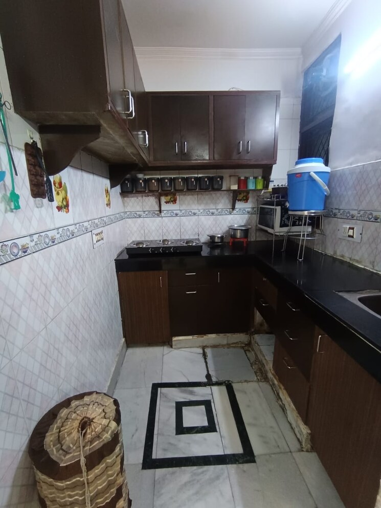 Kitchen, navbharat-apartments 2 Bedroom 1100 Sq.Ft. Apartment In Paschim Vihar Delhi 9130884