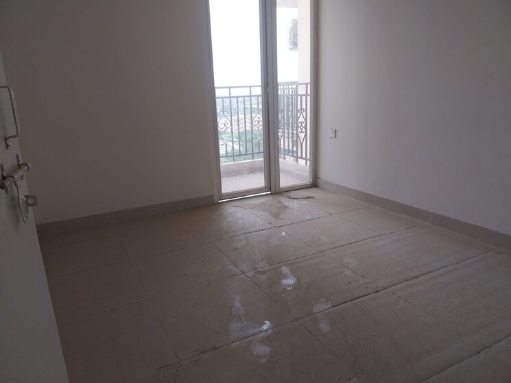 Room, signature-global-golf-greens 3 Bedroom 732 Sq.Ft. Apartment In Sector 79 Gurgaon 9130924