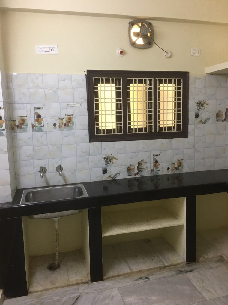 Kitchen, madhapur 2 Bedroom 1100 Sq.Ft. Apartment In Madhapur Hyderabad 9130920