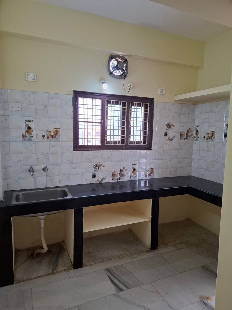 Kitchen, madhapur 2 Bedroom 1100 Sq.Ft. Apartment In Madhapur Hyderabad 9130920