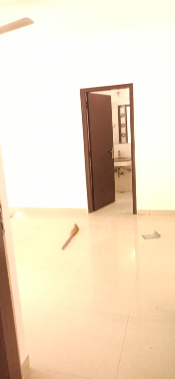 3 BHK Apartment For Rent in Abhinandan CGHS, Sector 51