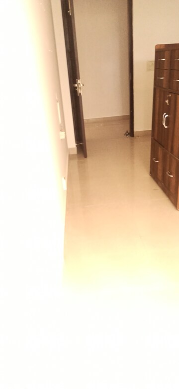 Furnished Amenities in 3 BHK Apartment at Abhinandan CGHS, Sector 51 – for Rent