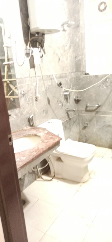 Bathroom in 3 BHK Apartment at Abhinandan CGHS, Sector 51 – for Rent