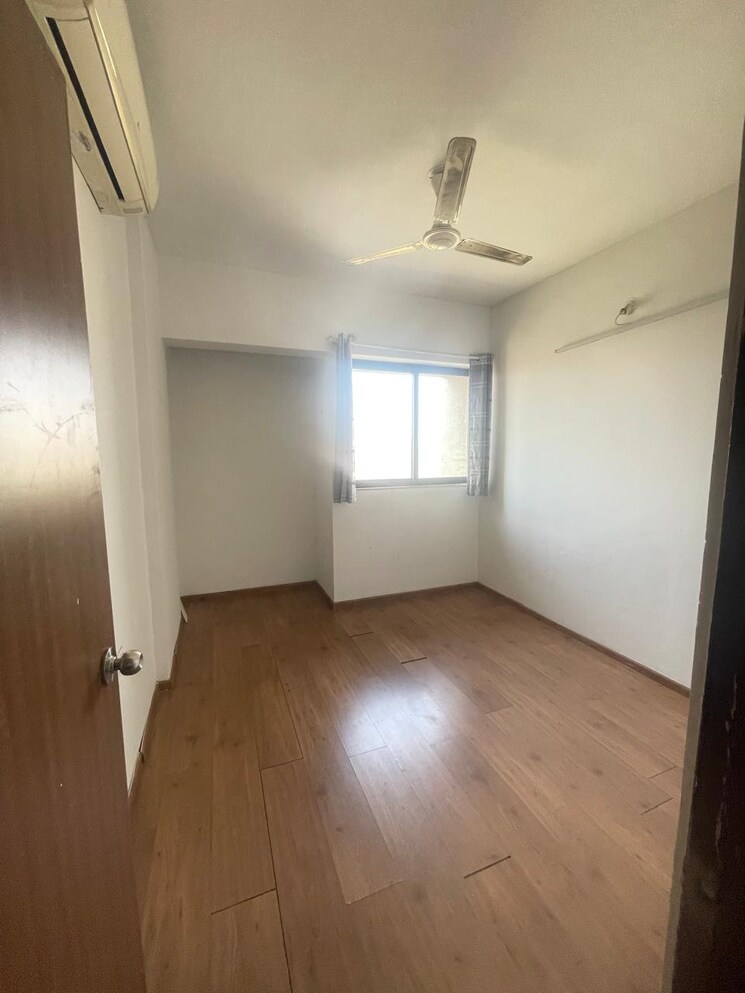 Bedroom, lodha-palava-city-lakeshore-greens 2 Bedroom 734 Sq.Ft. Apartment In Dombivli East Thane 9131001