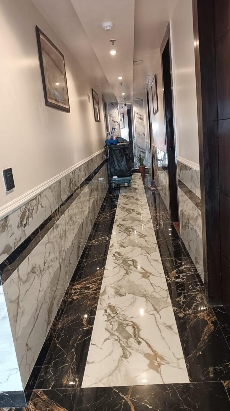 Balcony, vikas nagar 6+ Bedroom 9000 Sq.Ft. Independent House In Vikas Nagar Lucknow 9131031