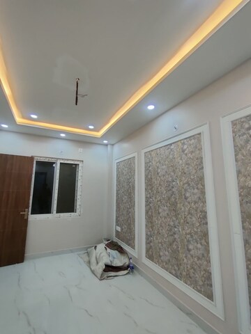 Furnished Amenities in 2 BHK Villa at Chinhat – for Sale