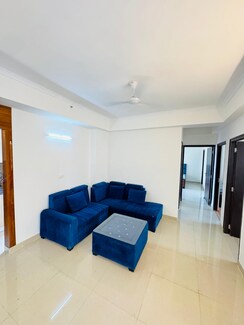 3 BHK Apartment For Sale in Amrapali Crystal Homes