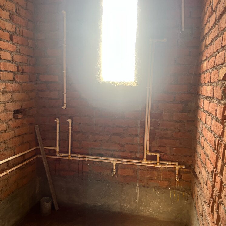 Bathroom, bisrakh jalalpur 2 Bedroom 1050 Sq.Ft. Builder Floor In Bisrakh Jalalpur Greater Noida 9131055