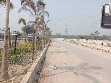 Plot – Exterior View View at Gomti Nagar - for Sale