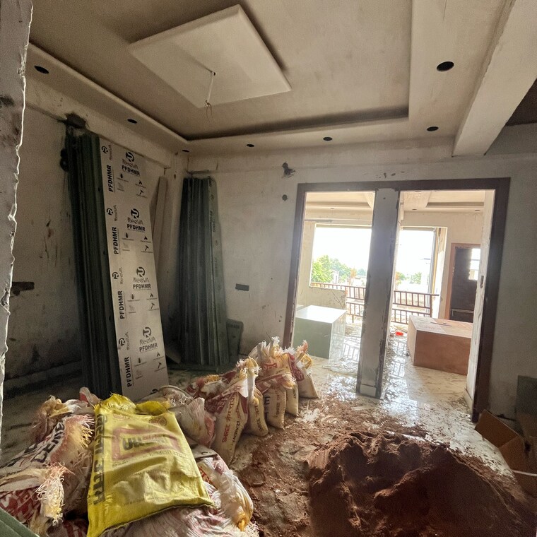 Living Room, bisrakh jalalpur 3 Bedroom 1550 Sq.Ft. Builder Floor In Bisrakh Jalalpur Greater Noida 9131089