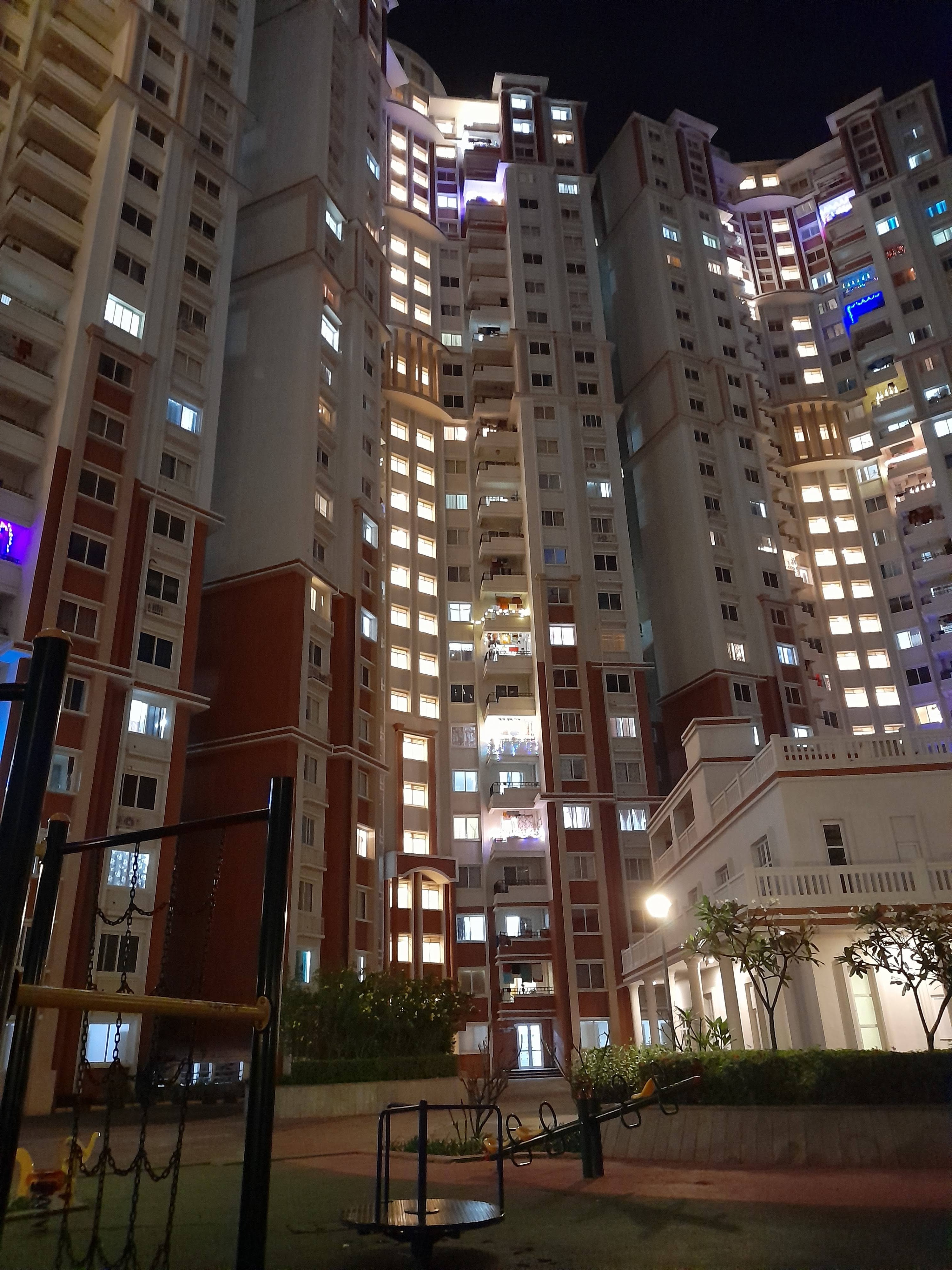 3 BHK Apartment For Sale in Prestige Lakeside Habitat