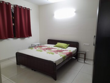 Bedroom in 2 BHK Apartment at Prestige Lakeside Habitat, Varthur – for Rent