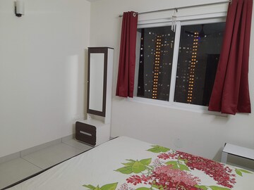 Bedroom in 2 BHK Apartment at Prestige Lakeside Habitat, Varthur – for Rent