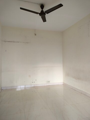 Room in 1 BHK Apartment at Vishal Srushti Residency, Wadgaon Sheri – for Rent