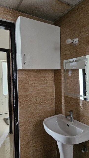 Bathroom in 2 BHK Apartment at Gomti Nagar – for Rent