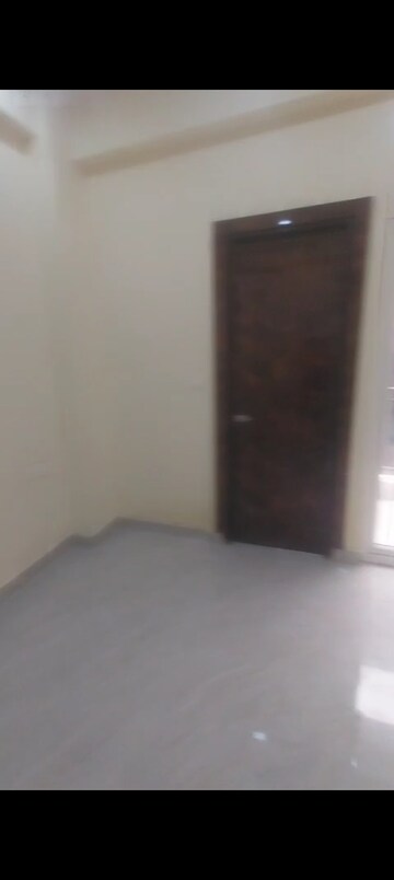 Room in 2 BHK Builder Floor at Sector 1 Greater Noida – for Rent