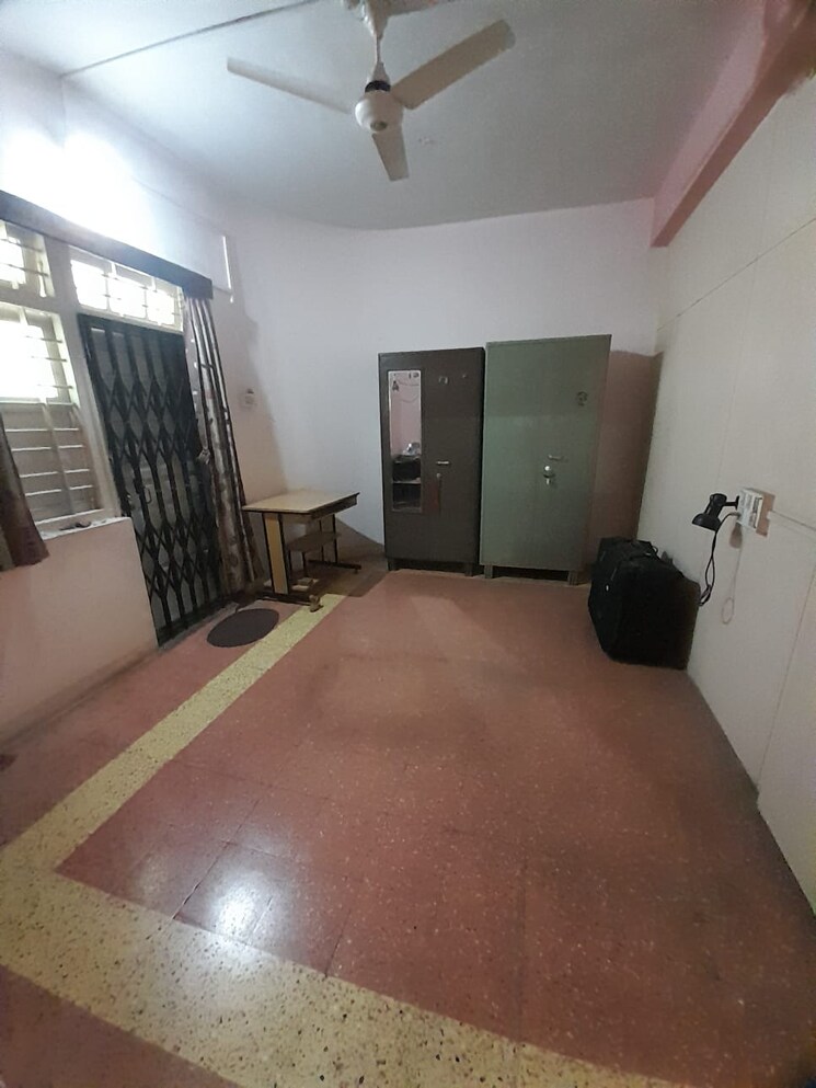 Master Bedroom, borate-jijai-nagari 2 Bedroom 750 Sq.Ft. Apartment In Kothrud Pune 9131159