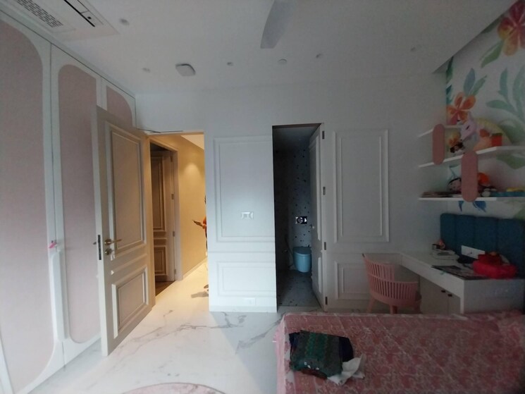 Living Room, lodha-world-view 3 Bedroom 1936 Sq.Ft. Apartment In Worli Mumbai 9131188