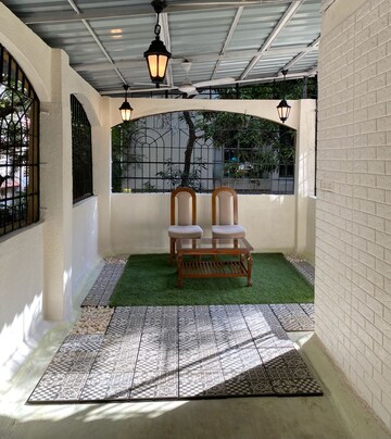 2 BHK Apartment – Exterior View View at Andheri West - for Rent