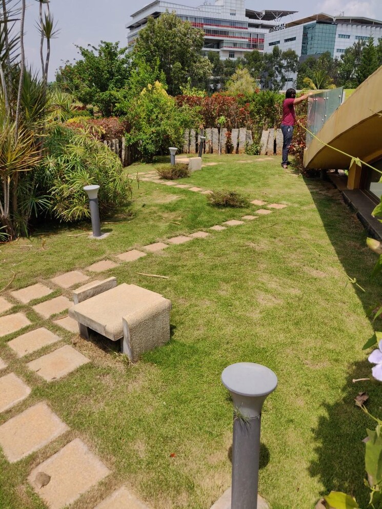 Garden, prestige-white-meadows 4 Bedroom 5576 Sq.Ft. Villa In Whitefield Bangalore 9131194