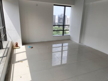 Room in  Office Space at Goyal Titanium Business Park, Makarba – for Sale