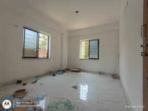 Room in 2 BHK Apartment at Barasat – for Sale