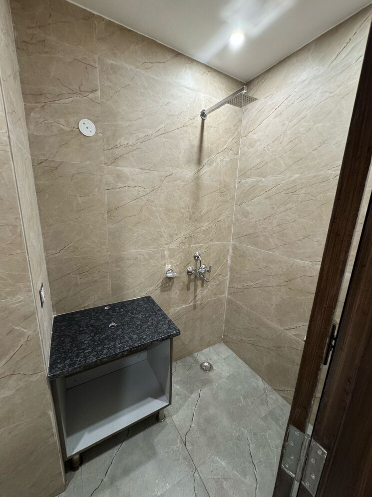 Bathroom, sector 46 Studio 646 Sq.Ft. Builder Floor In Sector 46 Gurgaon 9131348
