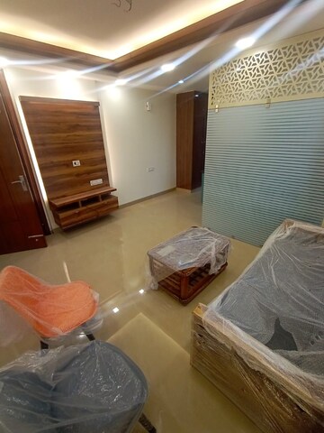 Living Room in 1 BHK Builder Floor at Sector 38 – for Rent