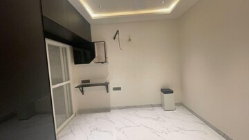 Team Area in 3 BHK Apartment at Sarah Enclave, Borabanda – for Rent