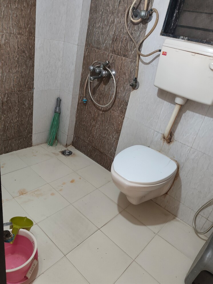 Bathroom, sai-deep-plaza-nalasopara 1 Bedroom 615 Sq.Ft. Apartment In Nalasopara East Palghar 9131391