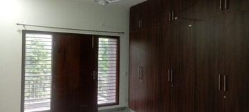 Room in 3 BHK Builder Floor at RWA Apartments Sector 108, Sector 108 – for Rent