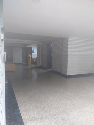Parking in 3 BHK Builder Floor at New Rajinder Nagar – for Rent