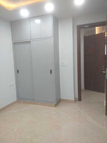 Room in 3 BHK Builder Floor at New Rajinder Nagar – for Rent
