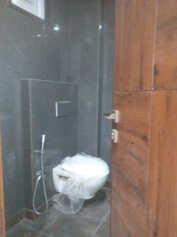 Bathroom in 3 BHK Builder Floor at New Rajinder Nagar – for Rent