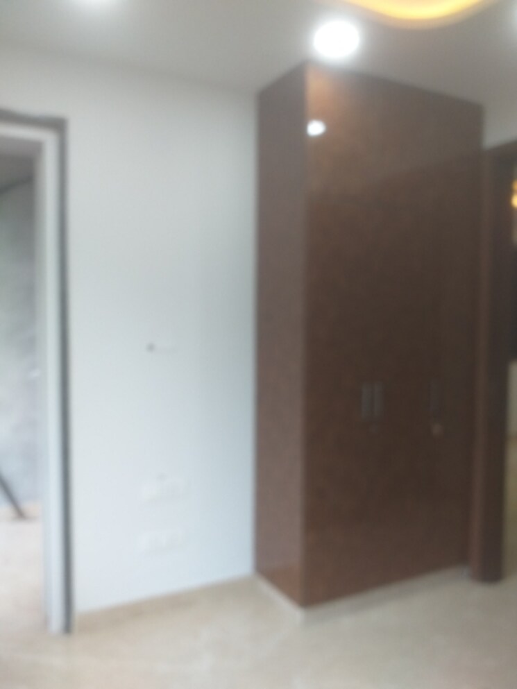 undefined, new rajinder nagar 3 Bedroom 1230 Sq.Ft. Builder Floor In New Rajinder Nagar Delhi 9131461