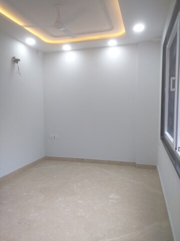 Room in 3 BHK Builder Floor at New Rajinder Nagar – for Rent