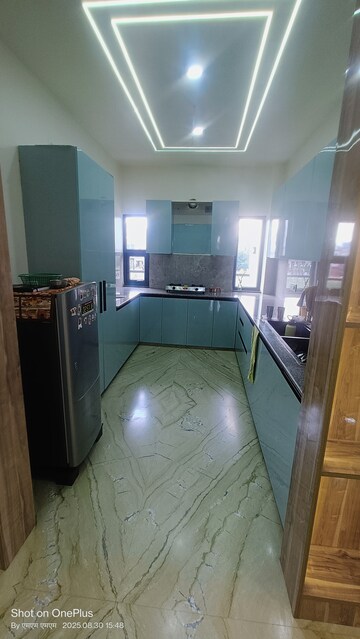 Bathroom in 6+ BHK Independent House at Sector 23 – for Sale