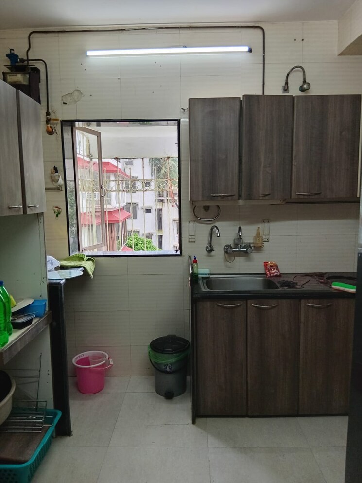 Kitchen, juhu 2 Bedroom 1000 Sq.Ft. Apartment In Juhu Mumbai 9131480
