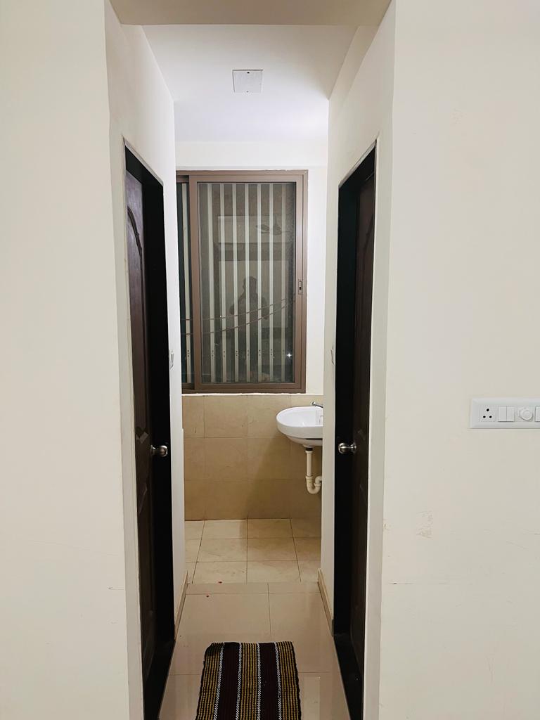 2 BHK Apartment For Rent in Shapoorji Pallonji Vanaha Springs