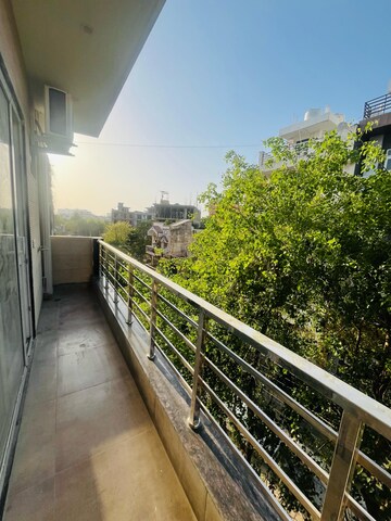 Balcony in 2 BHK Builder Floor at Sector 46 – for Rent