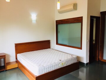 Bedroom in 3 BHK Apartment at Hm Grandeur, Frazer Town – for Rent