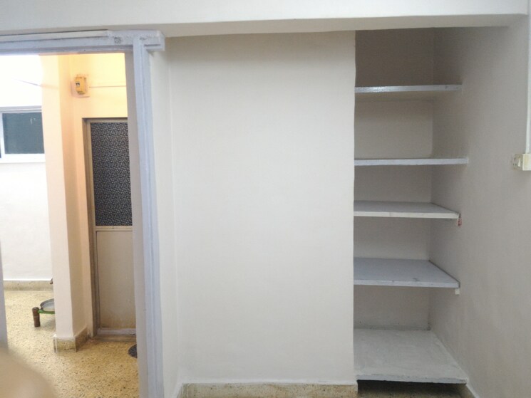 undefined, malad east 1 RK 350 Sq.Ft. Apartment In Malad East Mumbai 9131491