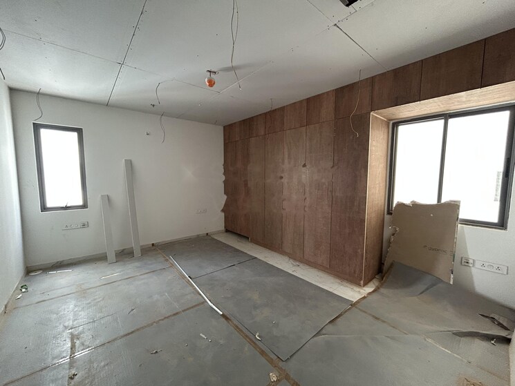 Room, dsr-the-classe 4 Bedroom 3338 Sq.Ft. Apartment In Narsingi Hyderabad 9131511