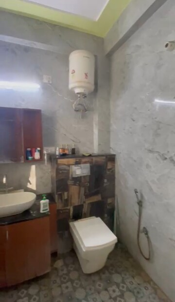 Bathroom in 1 RK Independent House at Sector 19 – for Rent