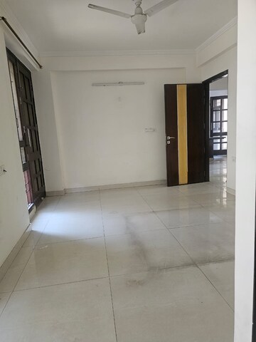 Room in 2 BHK Builder Floor at Sector 47 – for Rent