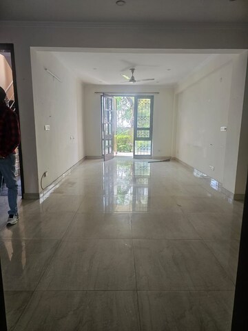 Room in 2 BHK Builder Floor at Sector 47 – for Rent