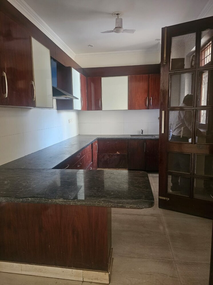 Kitchen, sector 47 2 Bedroom 1451 Sq.Ft. Builder Floor In Sector 47 Gurgaon 9131541